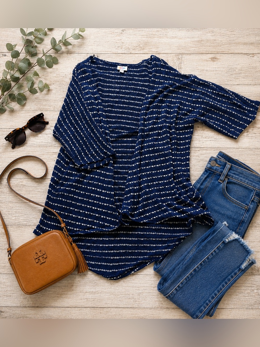 LuLaRoe Lindsey Cardigan Small Navy Blue White Striped Open Lightweight Duster